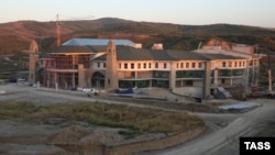 Гуьмсера "Спецназан университет", архивера сурт