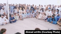 د شمالي وزیرستان پرلتوال له حکومته د امنيت غوښتنه کوي. د ۲۰۲۲ز کال د اګست څلومې انځور