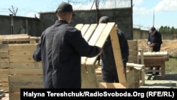 Військовополонені працюють