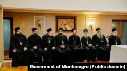 Sveštenici SPC prisustvovali potpisivanju Temeljnog ugovora u Vili Gorica. 3. avgust Podgorica. Foto: Vlada Crne Gore