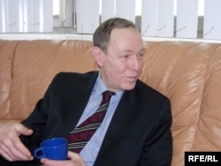 Олександрн Беляєв