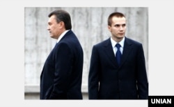 Віктор Янукович з сином Олександром, 2018 рік