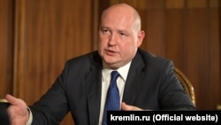 «Зараз усі служби працюють у штатному режимі», заявив Михайло Развожаєв