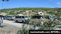 په کورمه کې سړکونه د څو میاشتو راهیسې بند دي ـ پخوانی انځور.