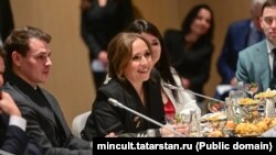 Татар иҗат әһелләренең Миңнеханов белән очрашуы