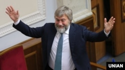 Ім’я політика не називають, проте опубліковані деталі свідчать, що йдеться про Вадима Новинського (архівне фото)