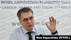 შრომის, ჯანმრთელობის დაცვისა და სოციალური დახმარების მინისტრი დავით სერგიენკო.