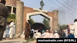 د سېپټېمبر پر ۳۰مه معذورانو، فعالانو او د جنوبي وزیرستان اوسېدونکو د مسید تر ګرفتارۍ وروسته مظاهره وکړه.