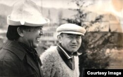 Кеңеш Жусупов жана Салижан Жигитов.