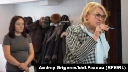 Ольга Артеменко Казанда урыс мәдәнияте җәмгыяте утырышында