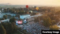 2024 йилги "Дунё садолари" фестивали Ўзбекистон бюджетига 6 миллиард сўмга тушган эди.