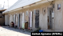 Кыргызстанда жакырчылыктын деңгээли да өстү. Расмий статистикага ылайык, 2020-жылы калктын 25,3% жакыр деп эсептелсе, 2023-жылы 29,8%га чейин жетти. Иллюстрациялык сүрөт.