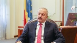 Dîncu închide telefonul