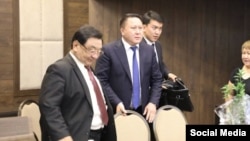 Чолпонкул Арабаев и Курманкул Зулушев.