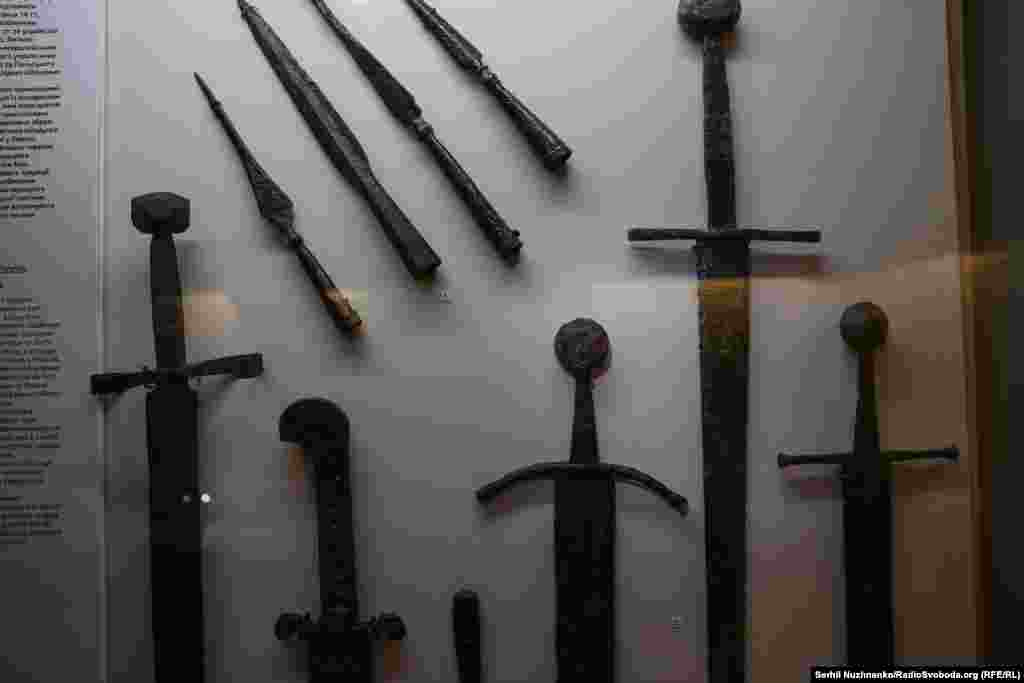 Оружие XIV-XVI вв. Из археологических находок