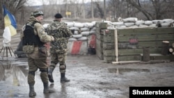 Повідомляється, що серед вантажу є будівельні матеріали, товари медичного призначення та комп’ютерна техніка