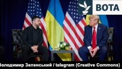 Presidenti ukrainas, Volodymyr Zelensky, dhe ai amerikan, Donald Trump, gjatë takimit të tyre të zhvilluar në Nju Jork më 23 shtator. 