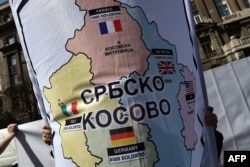 'Dosta je rađeno iz Zagreba i Ljubljane na tome da Novi Sad i Priština ne budu u skladnom odnosu sa Beogradom, nego suprotstavljeni njemu.'