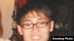 Максат Айтбаев в Америке. Фото из газеты  «Стар тэлигрэм».