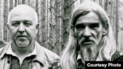 Юрій Шаповал і Юрій Дмитрієв у Сандармоху