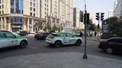 "Занг мезанед, намеоянд". Шикоятҳо аз кори таксиҳо дар Душанбе