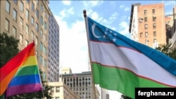 В гей-параде в Нью-Йорке в 2019 году приняли участие и представители ЛГБТ-сообщества Узбекистана.