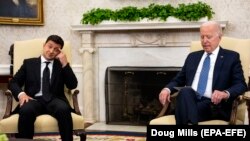 Volodimir Zelenski spera să obțină de la Joe Biden un sprijin mai concret pentru aspirațiile Ucrainei de aderare la NATO.
