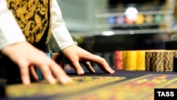 Кумарканалар боюнча мыйзам долбоорун 68 депутат колдоп, 23ү каршы болду.