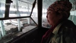 Оштогу заводдо кран башкарган айымдар