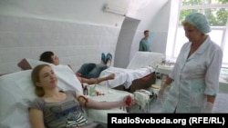 Як зазначають в уряді, «нова постанова МОЗ допоможе уникнути бюрократії та неоптимально організованих процесів у питанні передачі донорської крові нашим військовим»