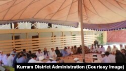 د سني او شیعه ډلې مشران په جرګه کې ګډون کوي - انځور جون ۲۶، کال ۲۰۲۵ز