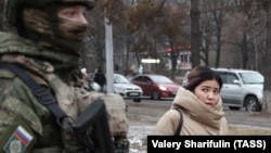 Алматы калаасына өзгөчө кырдаал режими киргизилген. 