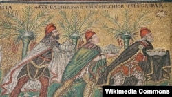 Тры магі. Італьяна-бізантыйская мазаіка. Базыліка Sant'Apollinare Nuovo, Равэнна. 526 год