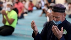 Диний чөйрөдөгү бир жылдык абал (аудио)