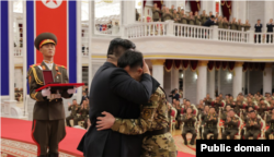 КНДР. Нагородження військовослужбовців, які брали участь у війні проти України