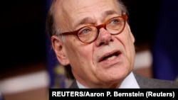 Дэпутат Палаты прадстаўнікоў Стыў Коэн, адзін з аўтараў звароту