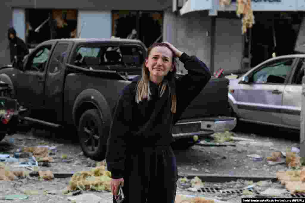 Эта атака стала одной из самых масштабных за последние недели и самой крупной с момента проведения саммита между президентом России Владимиром Путиным и президентом США Дональдом Трампом, целью которого был поиск решений по Украине. Страна уже четвертый год противостоит российскому вторжению