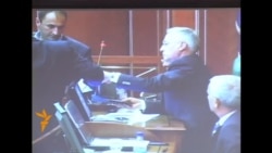 Përplasje në Kuvend