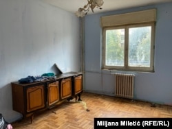 "Dolazili su jedno deset puta da mi popisuju stvari, kad vide kako živim - beda, sirotinja, napišu nešto i odu", priča Svetlana.