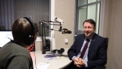 Liliana Barbăroșie în dialog cu Igor Munteanu