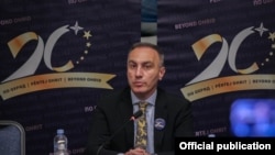 Вицепремиерот Артан Груби