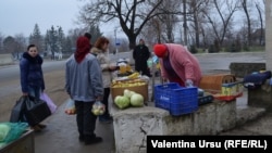 La piața din Vorniceni