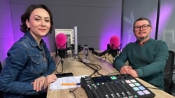 „Like-ul e ceea ce pe vremuri era mica rugăciune de dimineață, de seară. A preluat această funcție, de religie aproape de tine”, spune Bogdan Iancu. 