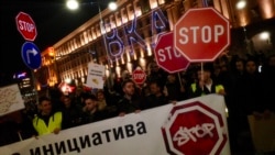  Bulgarii ies din nou în stradă, cerând un nou guvern