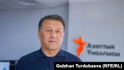Туратбек Мадылбеков.