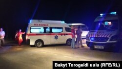 Кой-Ташта тұрған жедел жәрдем. 7 шілде 2019 жыл.