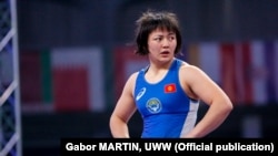 Мээрим Жуманазарова кыз-келиндер күрөшү боюнча Дүйнө кубогунун жарым финалдык беттешинде.  15-декабрь, 2020-жыл. Белград, Сербия.