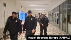 Policija na Fakultetu tehničkih nauka u Novom Sadu, 9. decembar 2024.