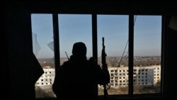 Reporterii RFE/RL de pe linia frontului reflectează asupra celor 3 ani de război la scară largă a Rusiei împotriva Ucrainei