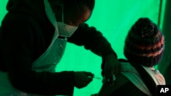 Вакцинація в Південно-Африканській Республіці